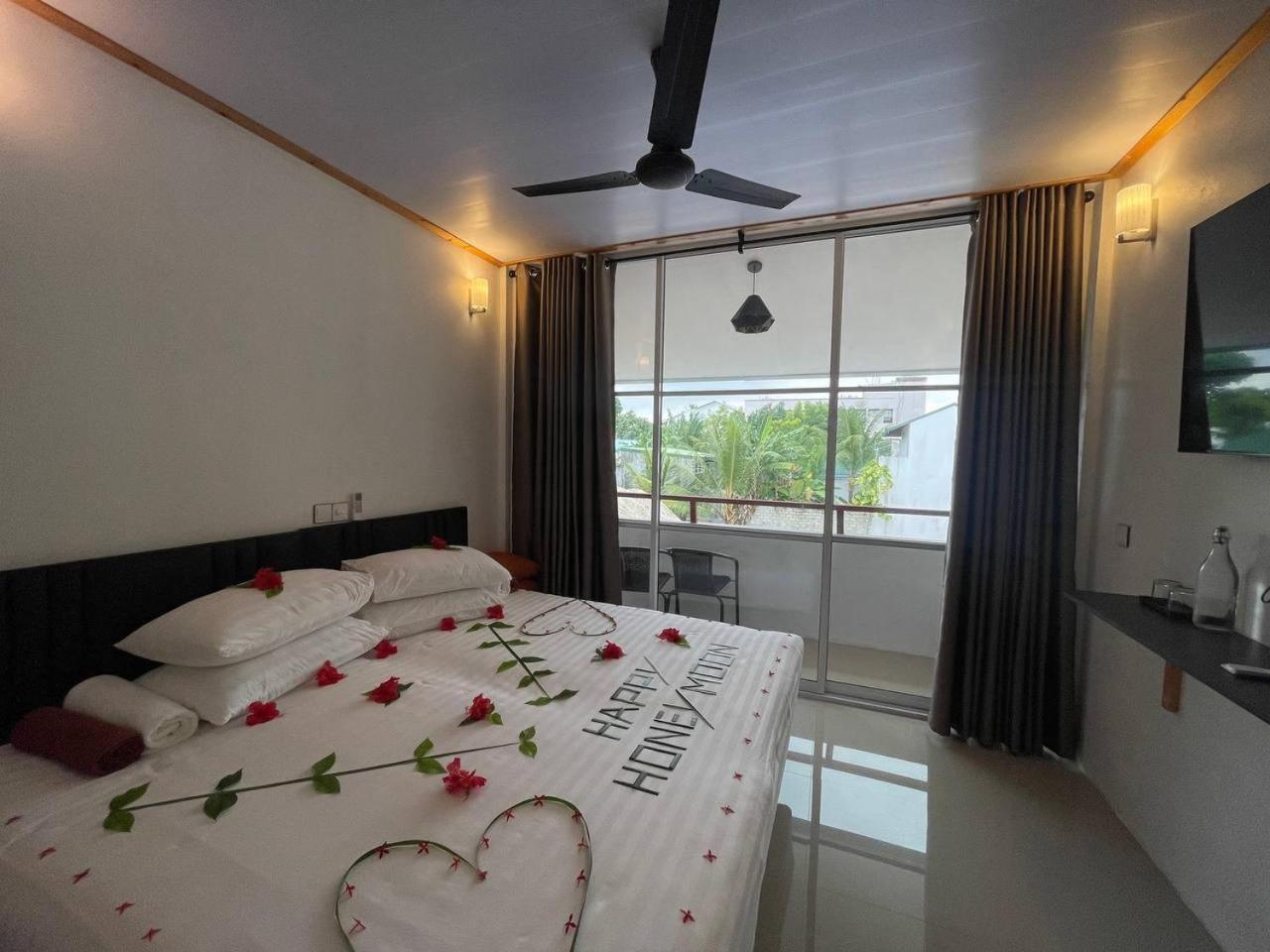 Dacha Thoddoo White Sand Esterno foto