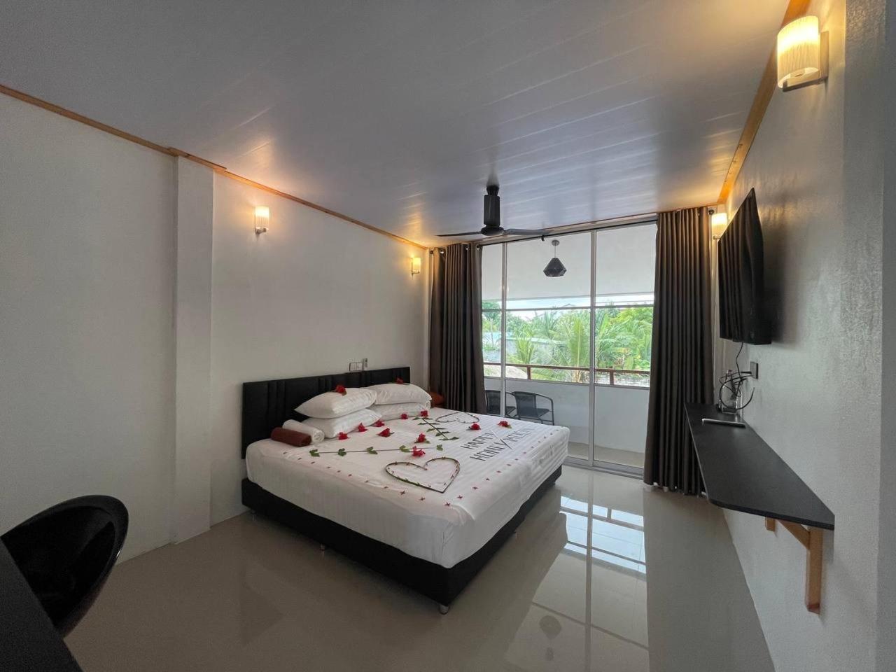 Dacha Thoddoo White Sand Esterno foto