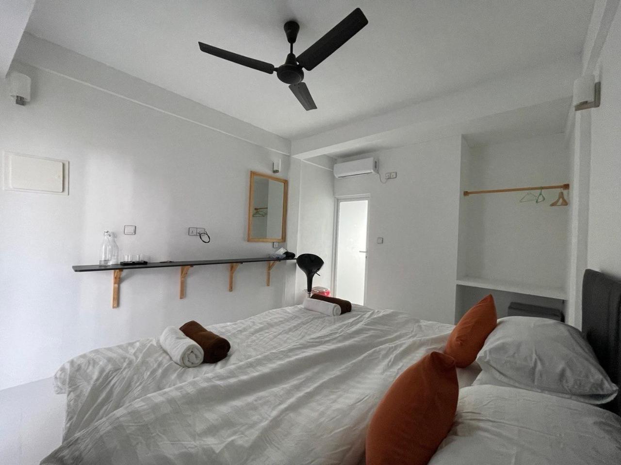 Dacha Thoddoo White Sand Esterno foto